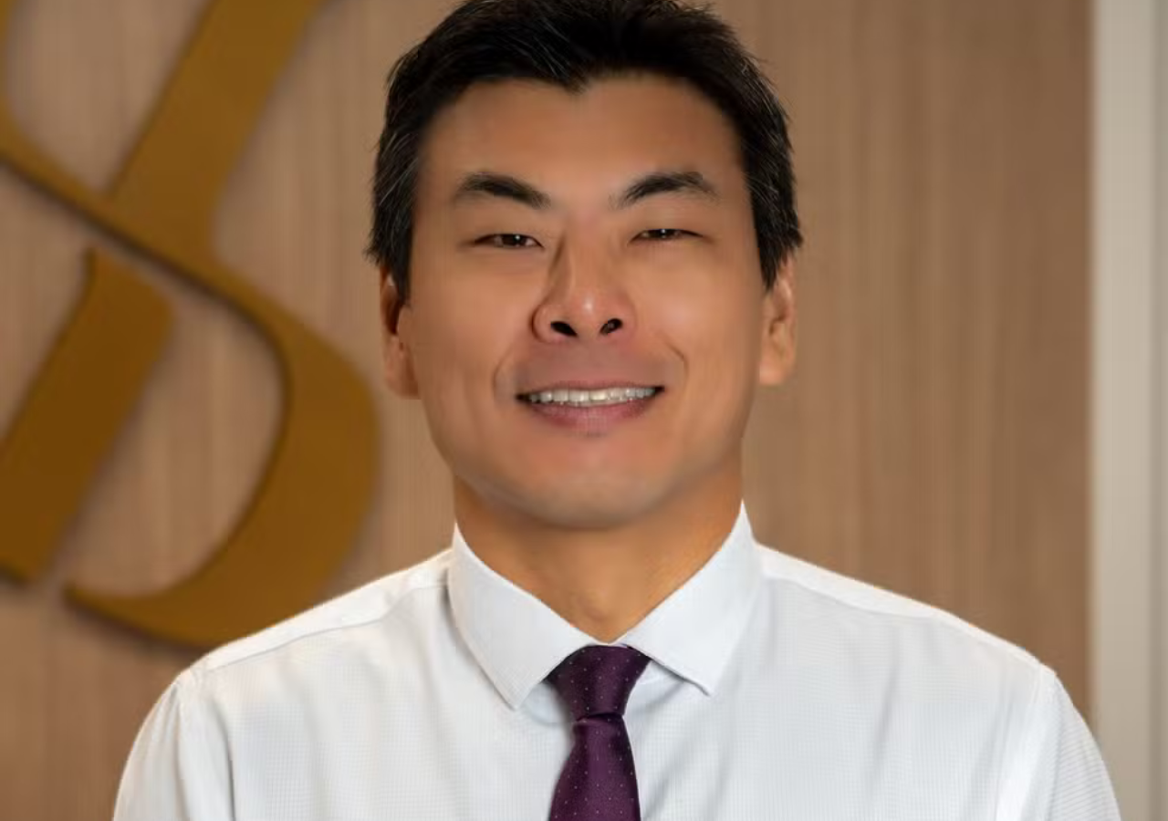 Dr. Delmo Sakabe